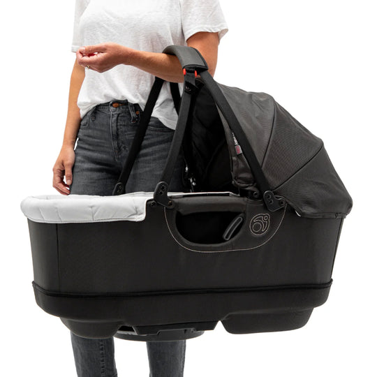 G5 Black Travel Bassinet